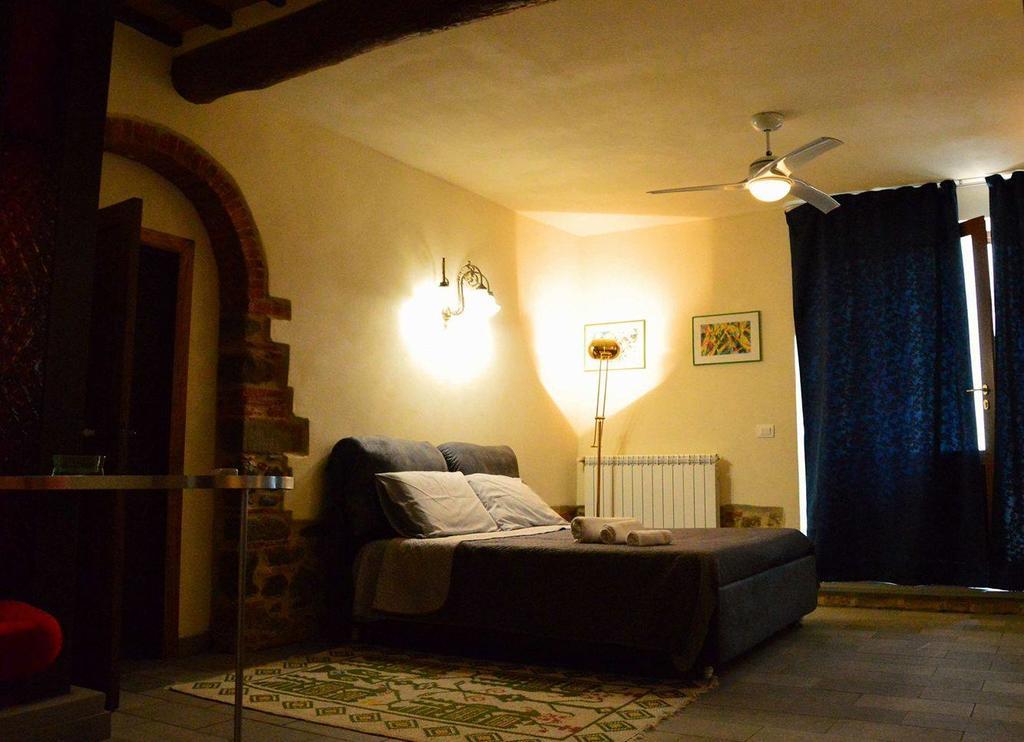 B&B Il Castello Castiglion Fibocchi Εξωτερικό φωτογραφία