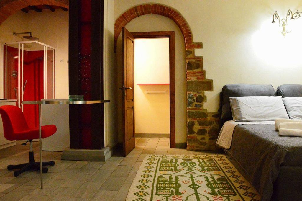 B&B Il Castello Castiglion Fibocchi Εξωτερικό φωτογραφία