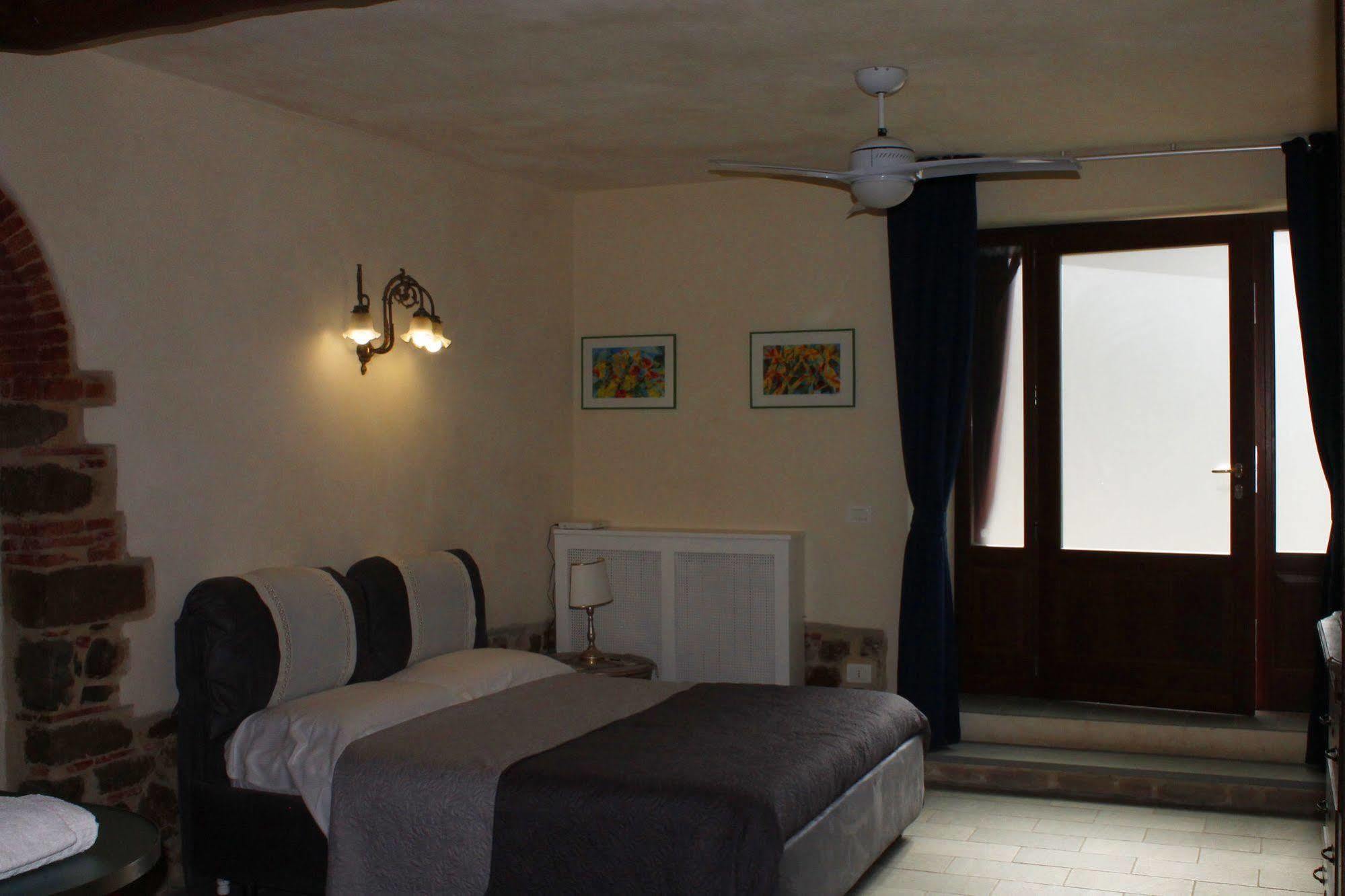 B&B Il Castello Castiglion Fibocchi Εξωτερικό φωτογραφία