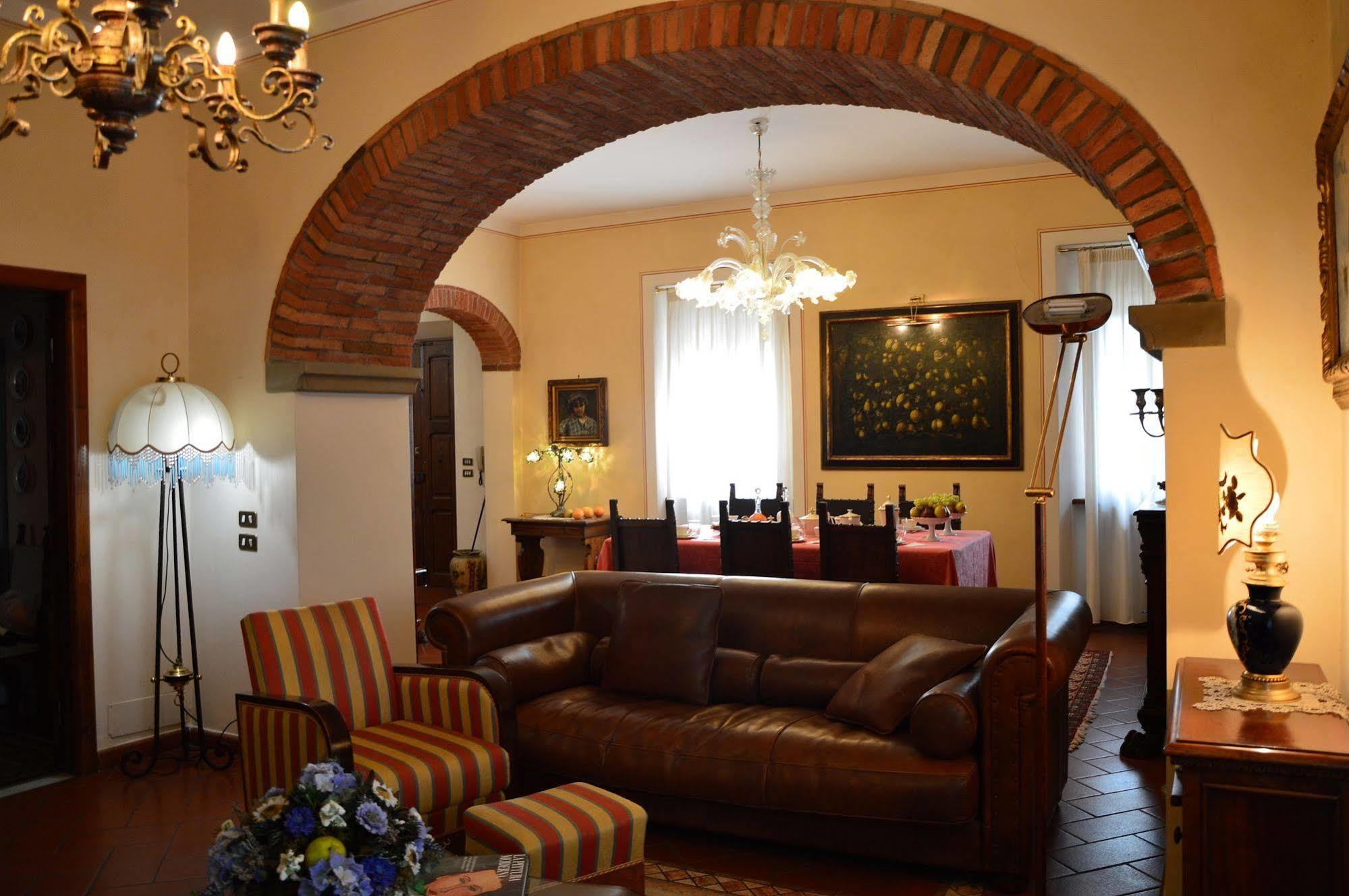 B&B Il Castello Castiglion Fibocchi Εξωτερικό φωτογραφία